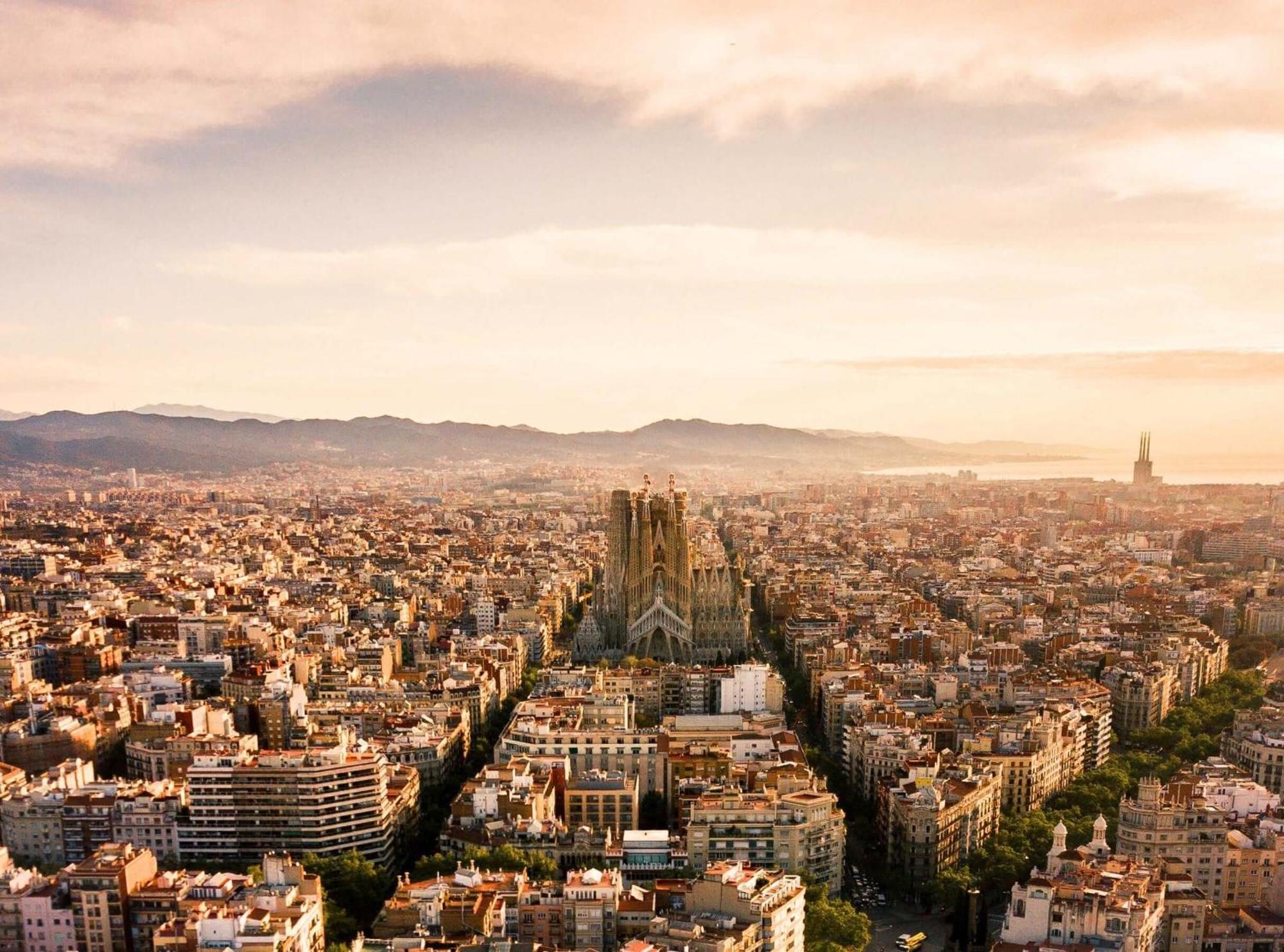 Barcelona Fira & Camp Nou Stadium L’Hospitalet de Llobregat Zewnętrze zdjęcie